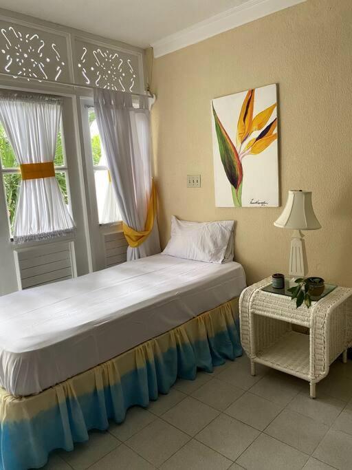 Lush Tropical Apartment Located In A 4-Star Resort Runaway Bay Eksteriør bilde