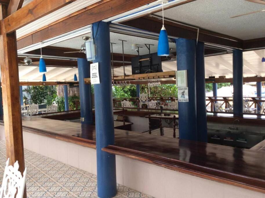 Lush Tropical Apartment Located In A 4-Star Resort Runaway Bay Eksteriør bilde